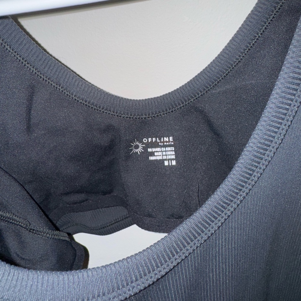 Aerie Offline Women’s Athletic Romper - Picture 4 of 4